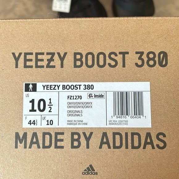 Yeezy Boost 380 Size 10.5 SKU FZ1270 Onyx - Picture 8 of 8